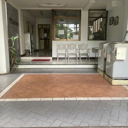 Viriyapon Lägenhet Bangkok Exteriör bild