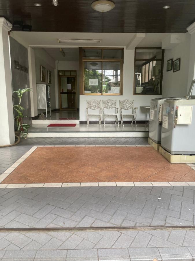 Viriyapon Lägenhet Bangkok Exteriör bild